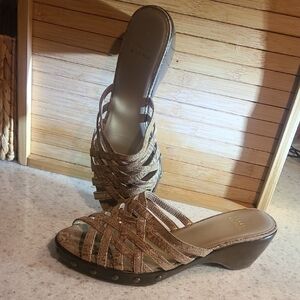 Stuart Weitzman Brown Mules with Woven Design